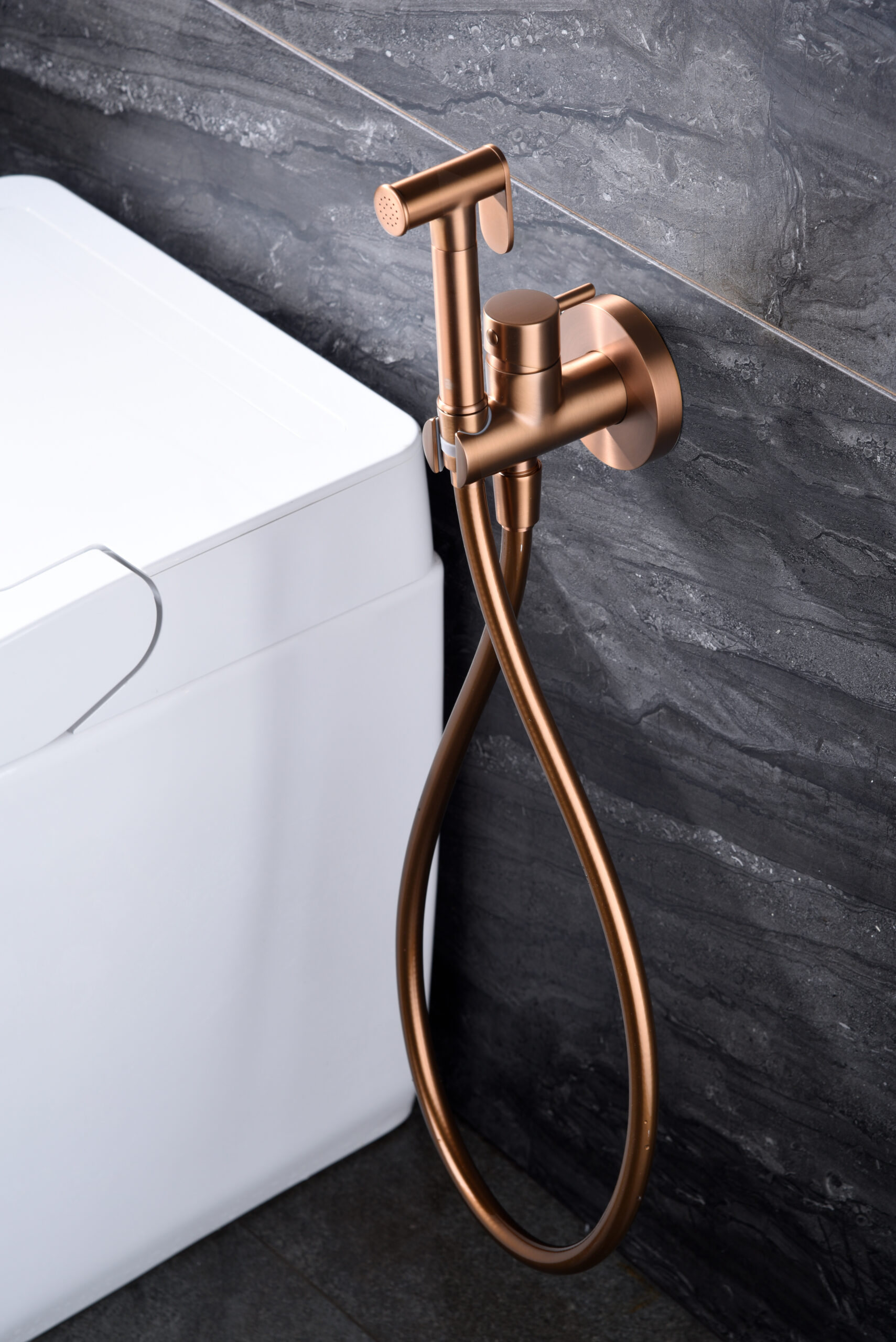 ROBINET ENCASTRÉ BIDET FÉROÉ OR ROSE BROSSÉ